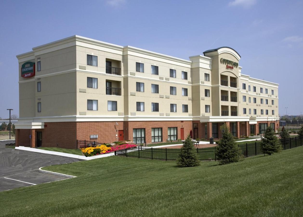 Courtyard Dayton-University Of Дейтън Екстериор снимка